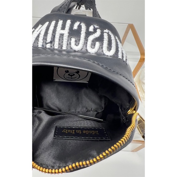 Moschino mini Teddy bear embroidered branded backpack black with gold hardware - Picture 9 of 17